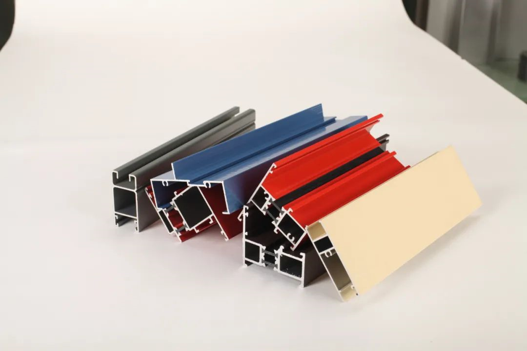 工業(yè)鋁型材可根據哪些方面進行選型？中亞鋁業(yè)告訴你！(圖1)